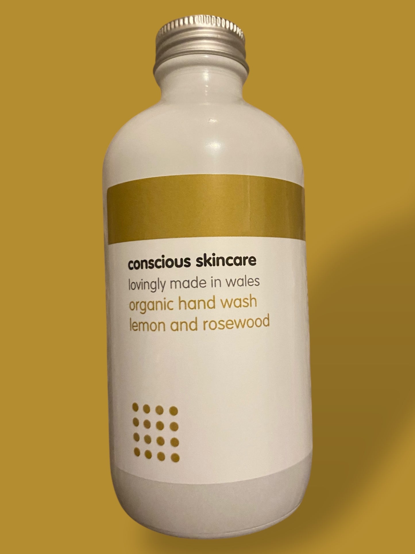 Conscious Skincare - Dwylo Prysur - ‘Hardworking Hands’