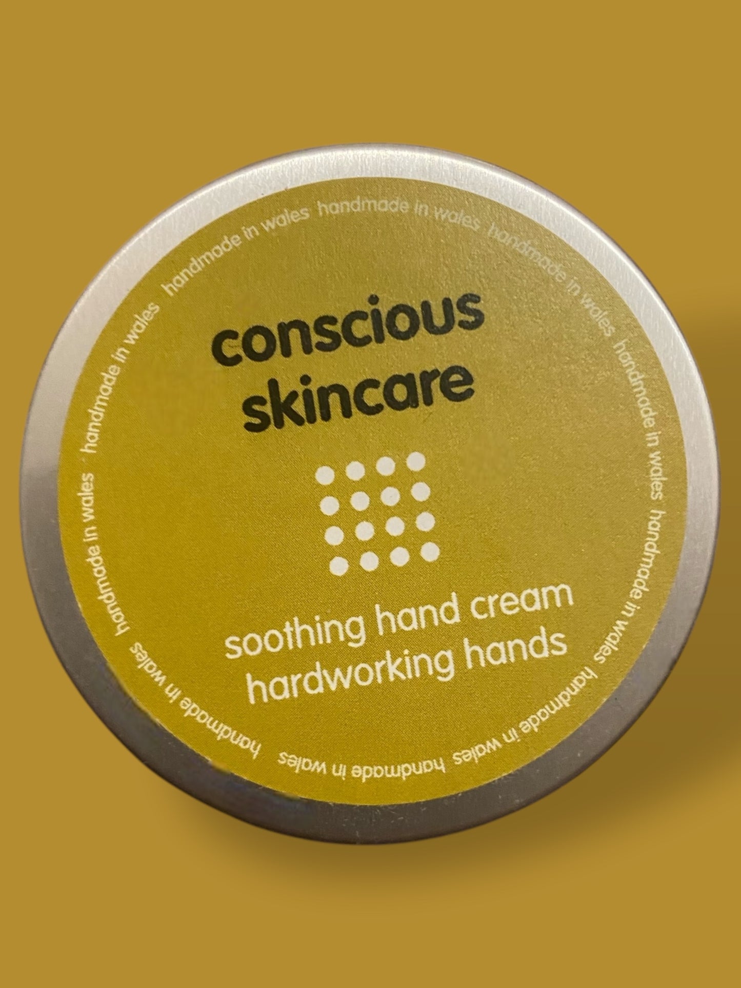 Conscious Skincare - Dwylo Prysur - ‘Hardworking Hands’
